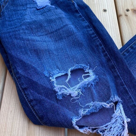 Kan Can Distressed Jeans-Pants - Picture 3 of 12